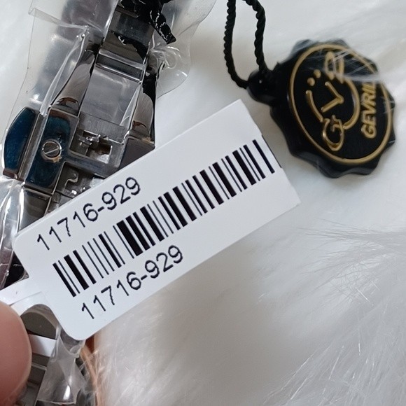 Gevril 2 Tone Venice Mother of Pearl & Diamond Bracelet Watch, 39mm - 0.… - Picture 7 of 11